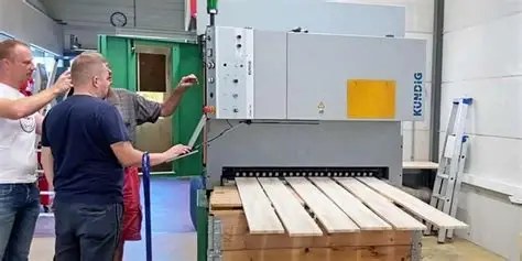Inbetriebnahme einer Maschine beim Kunden